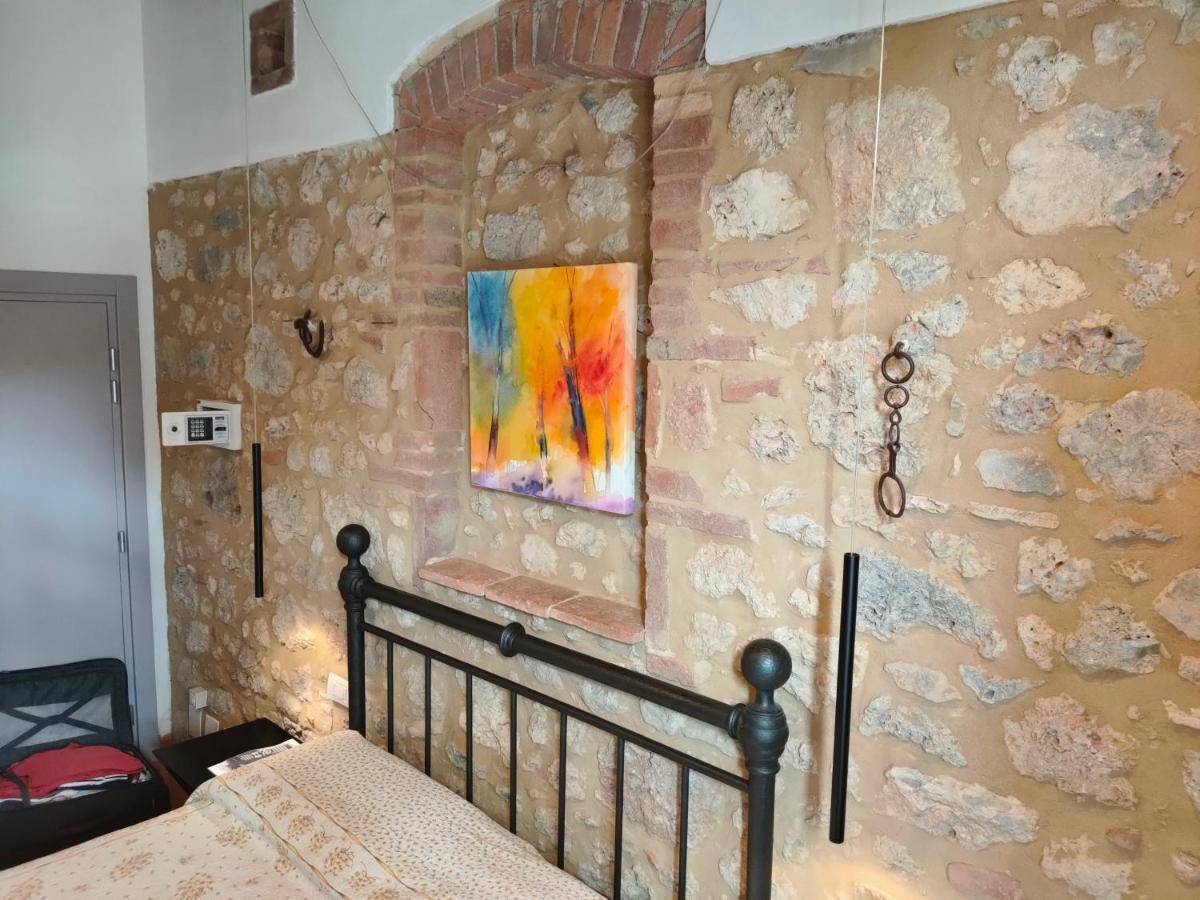 Agriturismo Casanova Di Pescille San Gimignano Exterior foto